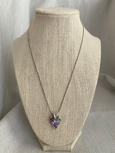 Vintage Lite Purple Austrian Crystal Pendant Silver Necklace