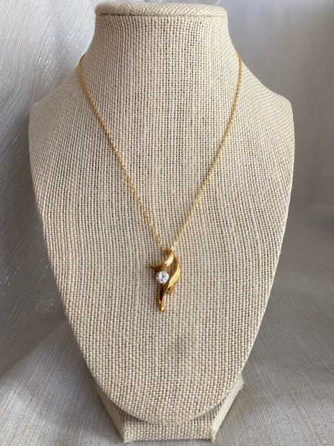 Vintage Dainty Gold Necklace w/ Crystal Pendant